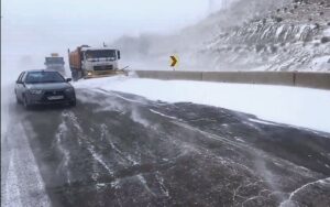 3هزار کیلومتر از راه‌های سمنان برف‌روبی شد