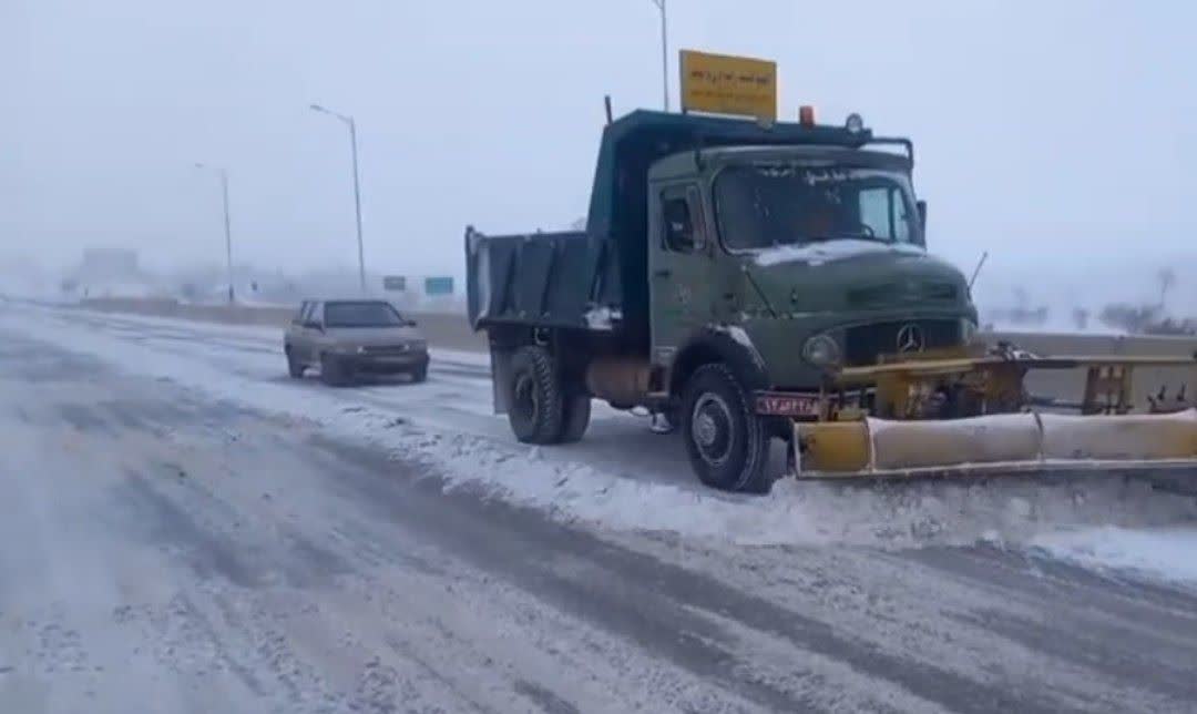 3هزار کیلومتر از راههای سمنان برفروبی شد